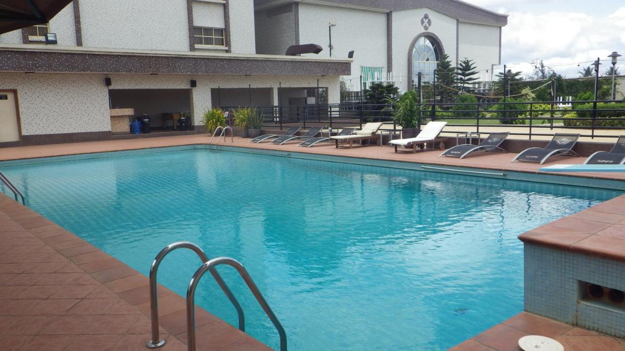 Welcome Centre Hotels Lagos Eksteriør bilde
